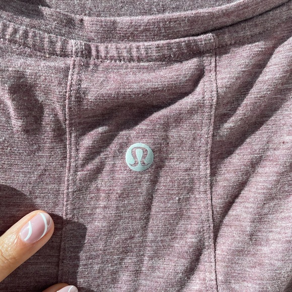 Lululemon Mauve Cropped Muscle Shirt - Picture 2 of 3